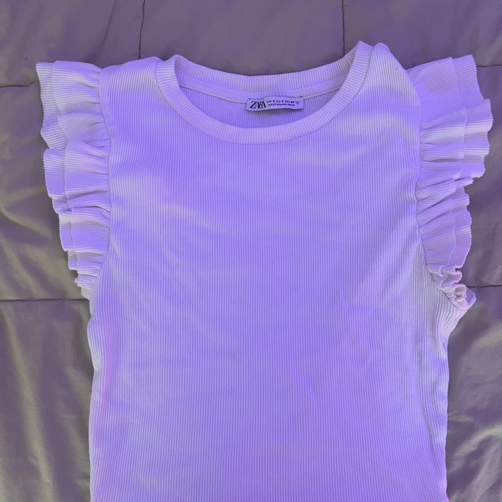 Zara ruffle top!